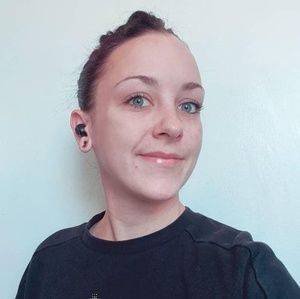 Meet your Posher, Fallon